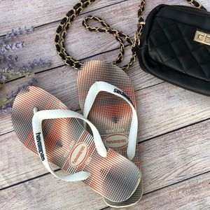 Havaianas Flip Flops Size 7/8